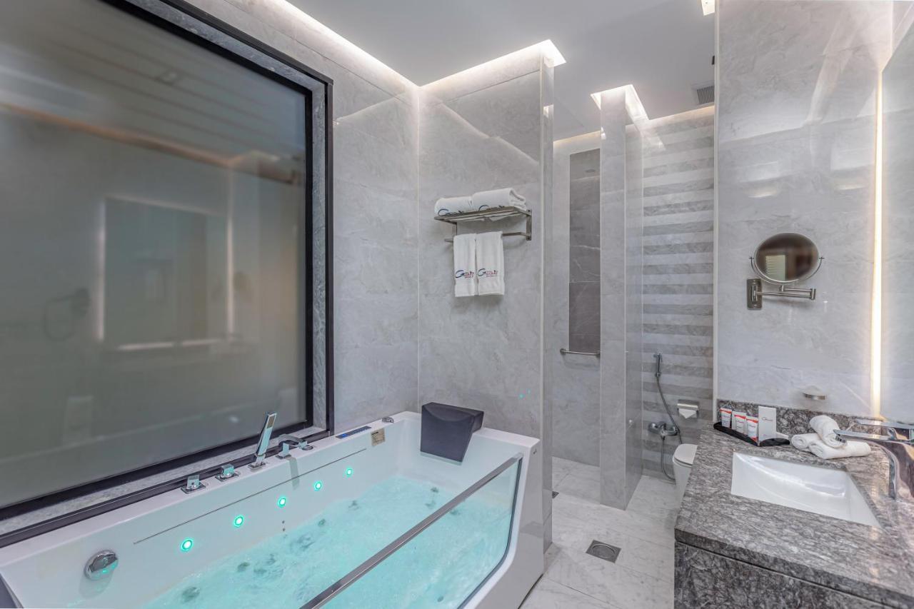 Seven Gardens Hotel Rijád Kültér fotó