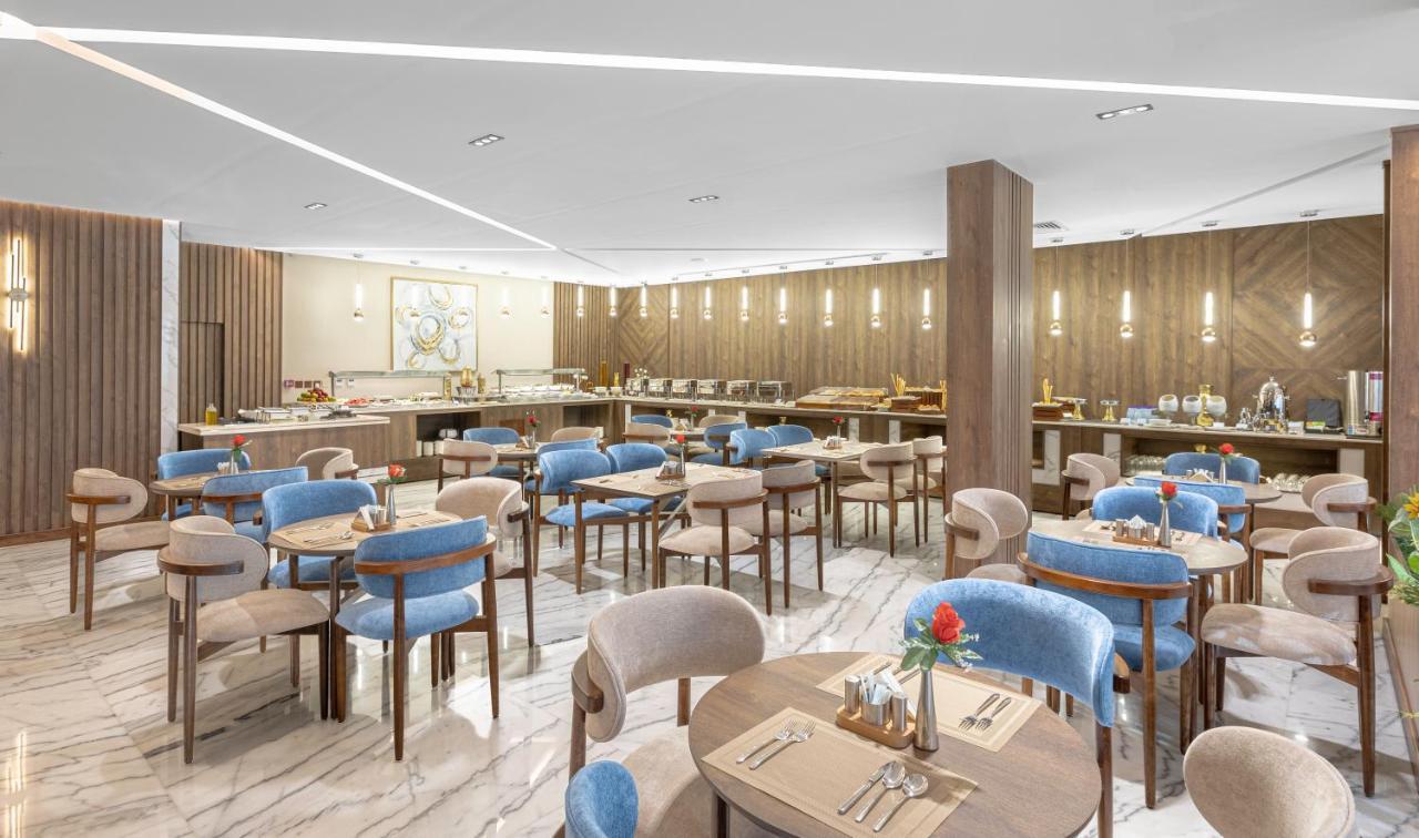 Seven Gardens Hotel Rijád Kültér fotó